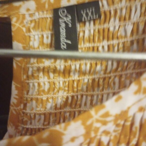 - Floral print tiered maxi dress with gathered elastic top & pleated short… - Picture 4 of 9